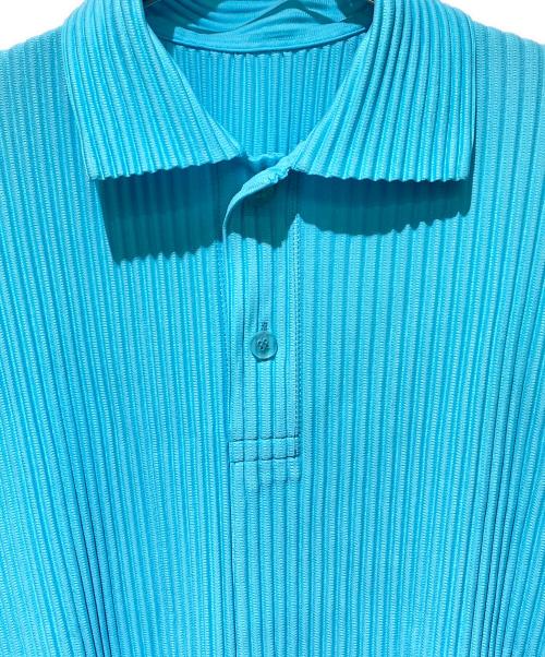 HOMME PLISSE ISSEY MIYAKE（オム プリッセ イッセイ ミヤケ）HOMME PLISSE ISSEY MIYAKE (オム プリッセ イッセイ ミヤケ) プリーツポロシャツ スカイブルー サイズ:2の古着・服飾アイテム
