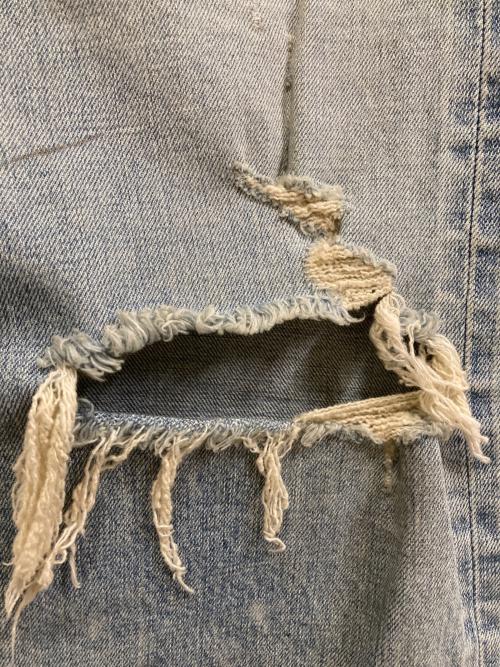 YANUK（ヤヌーク）YANUK (ヤヌーク) クラッシュデニムパンツ インディゴ サイズ:SIZE 24の古着・服飾アイテム