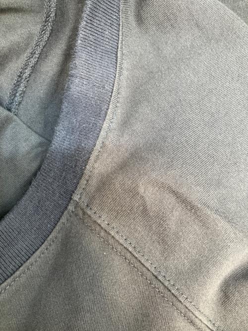 COGTHEBIGSMOKE（コグザビッグスモーク）COGTHEBIGSMOKE (コグザビッグスモーク) ノースリーブカットソー チャコールグレー サイズ:フリーの古着・服飾アイテム