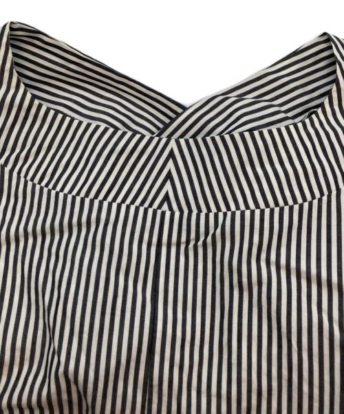 mizuiro-ind（ミズイロインド）mizuiro-ind (ミズイロインド) ストライプドルマンブラウス グレー サイズ:FREEの古着・服飾アイテム