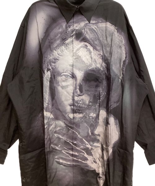 Yohji Yamamoto pour homme（ヨウジヤマモト プールオム）Yohji Yamamoto pour homme (ヨウジヤマモト プールオム) 23SS BODY SIDE BTN OPEN BLOUSE（ボディサイドボタンオープンブラスすオープンブラウス） ブラック サイズ:2の古着・服飾アイテム