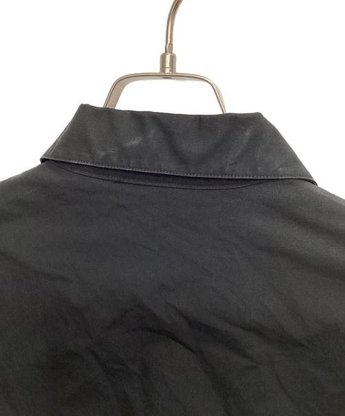 JIL SANDER（ジルサンダー）JIL SANDER (ジルサンダー) 2トーンハーフスリーブプルオーバーシャツ ブラック×ライトグリーン サイズ:48の古着・服飾アイテム