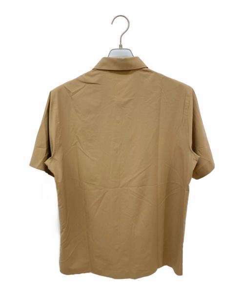 ARC'TERYX（アークテリクス）ARC'TERYX (アークテリクス) SKYLINE SS SHIRT ベージュ サイズ:Mの古着・服飾アイテム