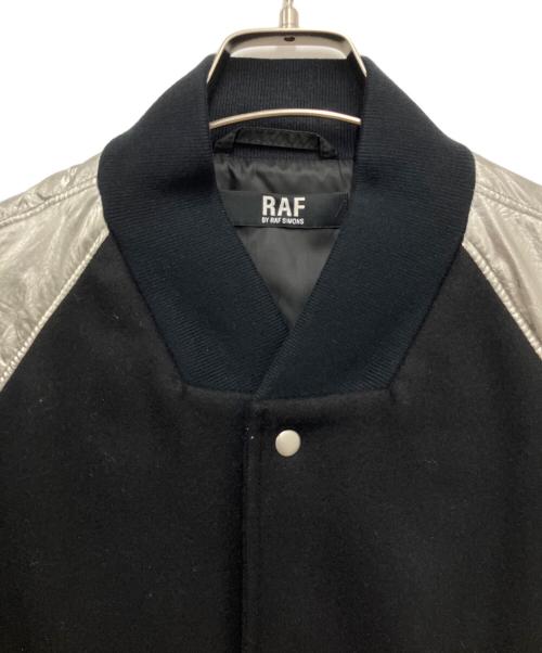 RAF BY RAF SIMONS（ラフバイ ラフシモンズ）RAF BY RAF SIMONS (ラフバイ ラフシモンズ) スタジャン ブラック×シルバー サイズ:48の古着・服飾アイテム