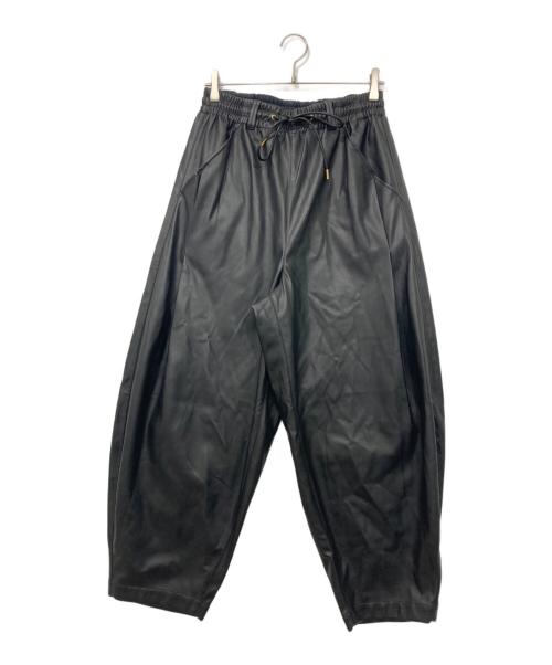 taupe（トープ）taupe (トープ) ヴィーガンレザー イージーサーカスパンツ ブラック サイズ:02の古着・服飾アイテム