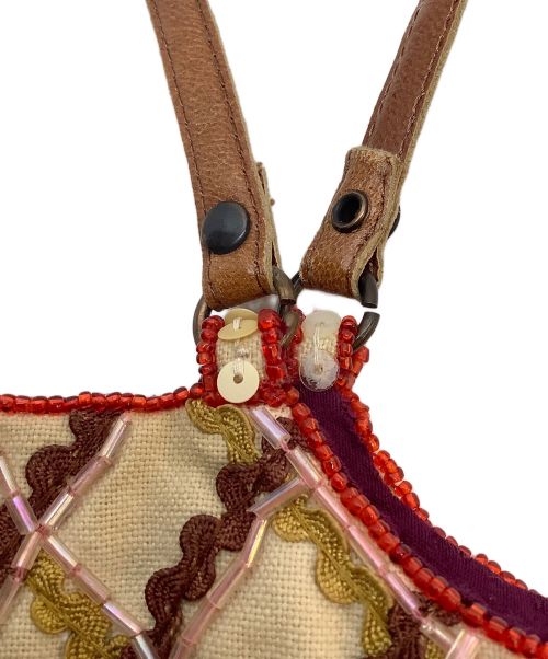 JAMIN PUECH（ジャマンピュエッシュ）JAMIN PUECH (ジャマンピュエッシュ) ビーズバッグ ベージュの古着・服飾アイテム