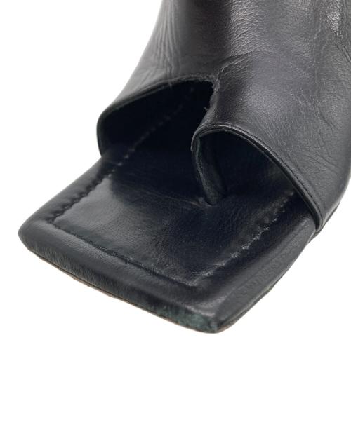 INSCRIRE（アンスクリア）INSCRIRE (アンスクリア) スクエアレザーミュールサンダル ブラック サイズ:36の古着・服飾アイテム