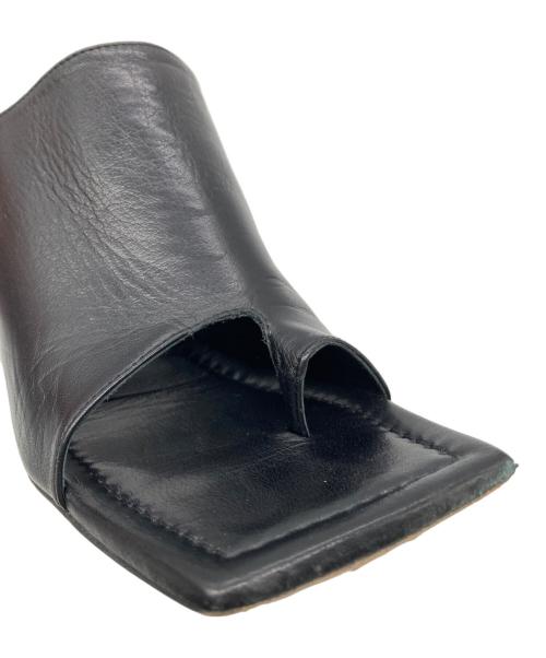 INSCRIRE（アンスクリア）INSCRIRE (アンスクリア) スクエアレザーミュールサンダル ブラック サイズ:36の古着・服飾アイテム