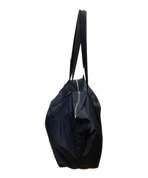 UN3D.（アンスリード）UN3D. (アンスリード) 2WAYフォールドワイドバッグ ブラックの古着・服飾アイテム