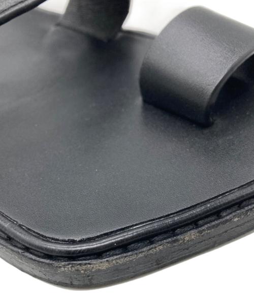 nagonstans（ナゴンスタンス）nagonstans (ナゴンスタンス) asymmetry sandal ブラック サイズ:24cmの古着・服飾アイテム