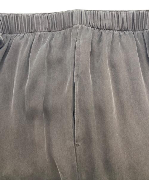 MUSE de Deuxieme Classe（ミューズ ドゥーズィエム クラス）MUSE de Deuxieme Classe (ミューズ ドゥーズィエム クラス) シルクサテン イージーパンツ ブラウン サイズ:36の古着・服飾アイテム