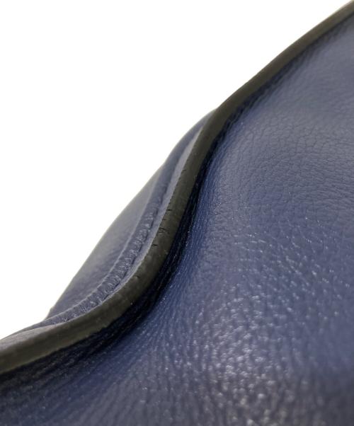 CELINE（セリーヌ）CELINE (セリーヌ) レザーハンドバッグ ネイビーの古着・服飾アイテム