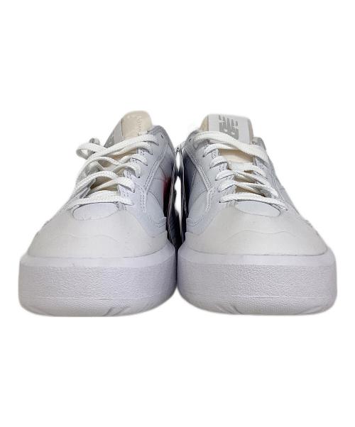 NEW BALANCE（ニューバランス）NEW BALANCE (ニューバランス) CT302LA WHITE　ローカットスニーカー　厚底 ホワイト サイズ:24.5の古着・服飾アイテム