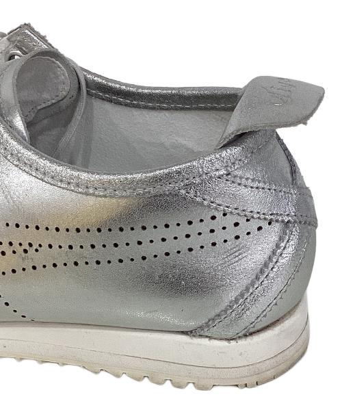 Onitsuka Tiger（オニツカタイガー）Onitsuka Tiger (オニツカタイガー) MEXICO 66 SD SLIP-ON　メキシコ　スリッポン　ローカットスニーカー シルバー サイズ:23の古着・服飾アイテム