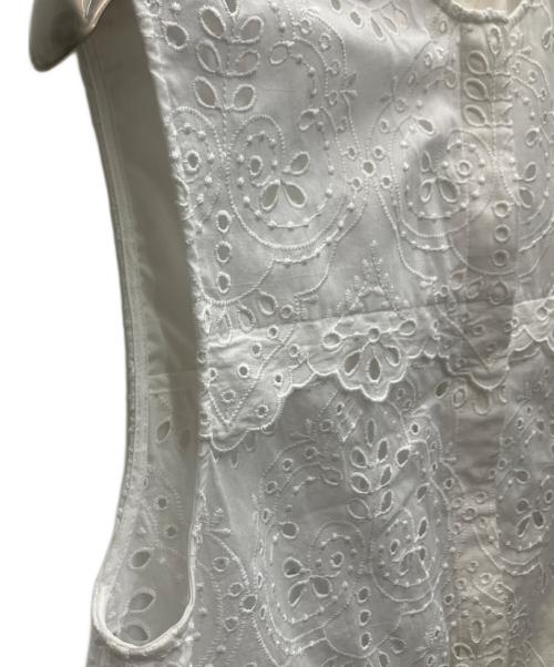 BALLSEY（ボールジィ）BALLSEY (ボールジィ) ダマスクスレースエンブロイダリー クルーネックジレ ホワイト サイズ:SIZE36の古着・服飾アイテム