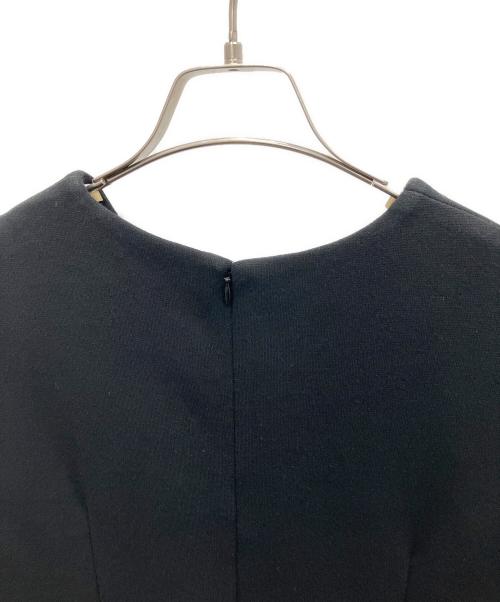 LE CIEL BLEU（ルシェルブルー）LE CIEL BLEU (ルシェルブルー) フレアワンピース ブラック サイズ:SIZE 40 未使用品の古着・服飾アイテム