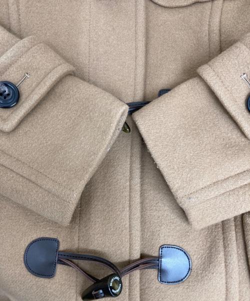 BLUE LABEL CRESTBRIDGE（ブルーレーベルクレストブリッジ）BLUE LABEL CRESTBRIDGE (ブルーレーベルクレストブリッジ) ショートダッフルコート　55B21-290-40 ベージュ サイズ:38の古着・服飾アイテム