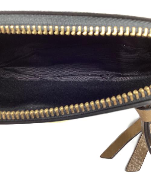 Marc by Marc Jacobs（マークバイマークジェイコブス）Marc by Marc Jacobs (マークバイマークジェイコブス) THE SNAP SHOT ベージュの古着・服飾アイテム