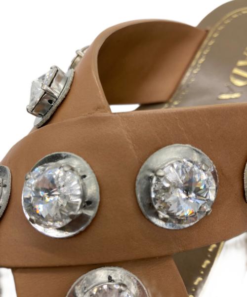 PRADA（プラダ）PRADA (プラダ) ビジュークロスサンダル キャメル サイズ:35の古着・服飾アイテム