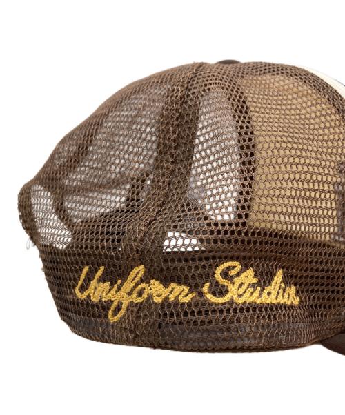 UNIFORM STUDIOS（ユニフォームスタジオ）UNIFORM STUDIOS (ユニフォームスタジオ) メッシュキャップ アイボリー×ブラウンの古着・服飾アイテム