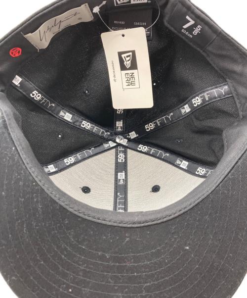 New Era（ニューエラ）New Era (ニューエラ) Yohji Yamamoto pour homme (ヨウジヤマモト プールオム) キャップ ブラック サイズ:7　5/8（60.6cm）の古着・服飾アイテム
