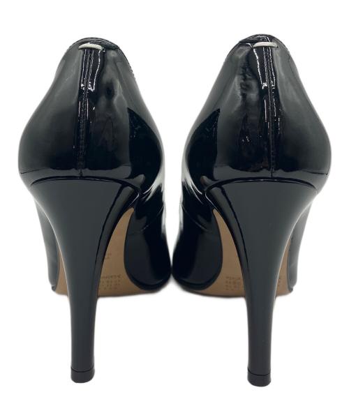 Maison Margiela（メゾンマルジェラ）Maison Margiela (メゾンマルジェラ) エナメルパンプス ブラック サイズ:37 1/2の古着・服飾アイテム