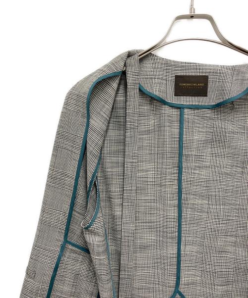 TOMORROW LAND collection（トゥモローランドコレクション）TOMORROW LAND collection (トゥモローランドコレクション) シャイニーグレンチェック Vカラージレ グレー サイズ:36の古着・服飾アイテム