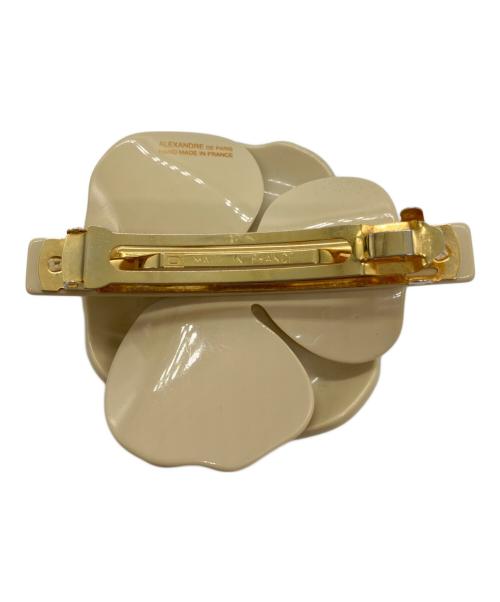 ALEXANDRE de Paris（アレクサンドルドゥパリ）ALEXANDRE de Paris (アレクサンドルドゥパリ) ストーンカメリアバレッタ ベージュの古着・服飾アイテム