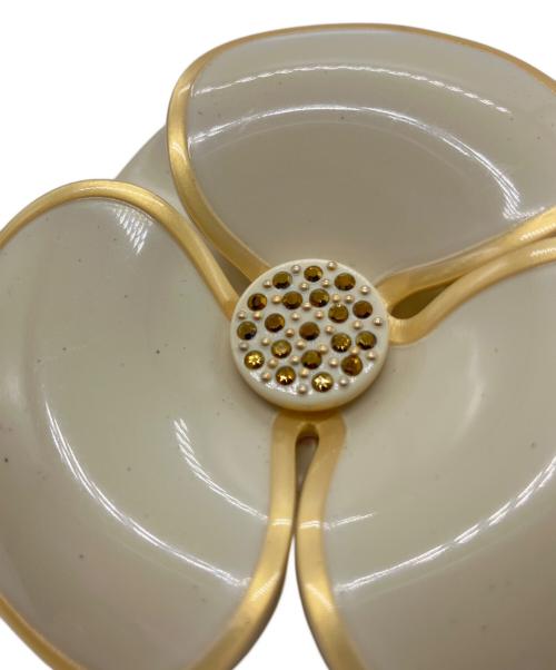 ALEXANDRE de Paris（アレクサンドルドゥパリ）ALEXANDRE de Paris (アレクサンドルドゥパリ) ストーンカメリアバレッタ ベージュの古着・服飾アイテム