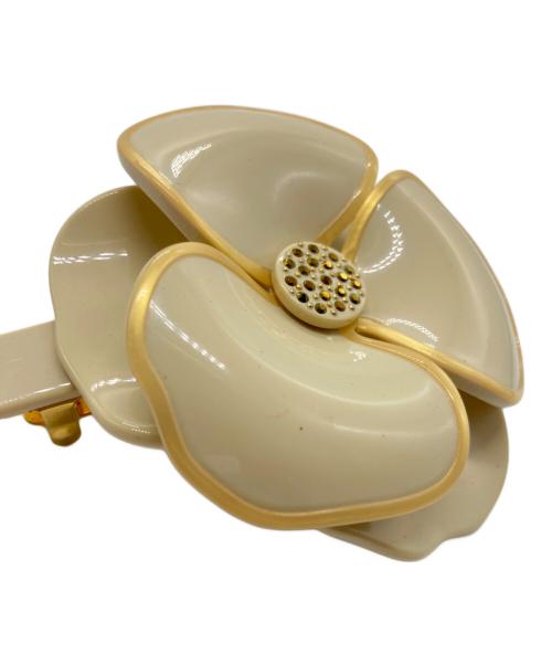 ALEXANDRE de Paris（アレクサンドルドゥパリ）ALEXANDRE de Paris (アレクサンドルドゥパリ) ストーンカメリアバレッタ ベージュの古着・服飾アイテム