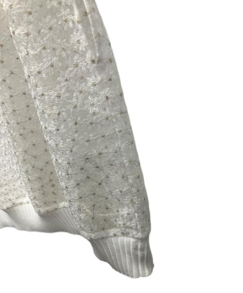 BALLSEY（ボールジィ）BALLSEY (ボールジィ) チュールエンブロイダリー レースフレンチスリーブプルオーバー ホワイト サイズ:36の古着・服飾アイテム