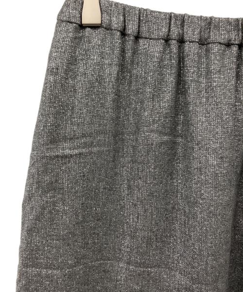 GRACE CLASS（グレースクラス）GRACE CLASS (グレースクラス) シャイニーフレアスカート グレー サイズ:36の古着・服飾アイテム