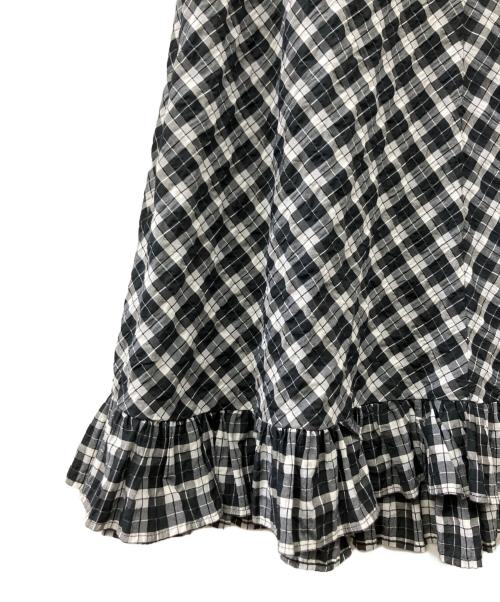 GANNI（ガニー）GANNI (ガニー) シアサッカーワンピース ブラック×ホワイト サイズ:42の古着・服飾アイテム