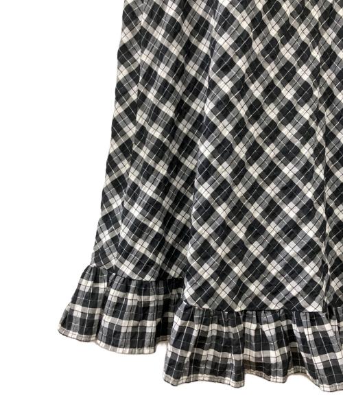 GANNI（ガニー）GANNI (ガニー) シアサッカーワンピース ブラック×ホワイト サイズ:42の古着・服飾アイテム