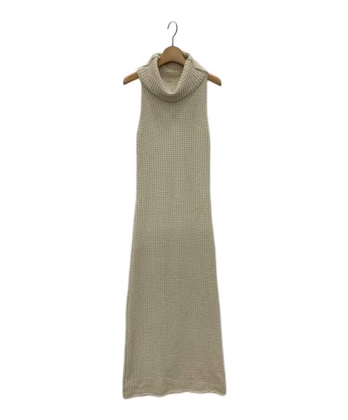 FRAY ID（フレイ アイディー）FRAY ID (フレイ アイディー) ホルターネックラメニットワンピース ベージュ サイズ:Fの古着・服飾アイテム