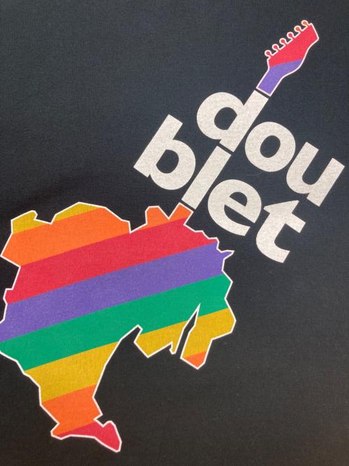 doublet（ダブレット）doublet (ダブレット) WISM (ウィズム) コラボTシャツ ブラック サイズ:Mの古着・服飾アイテム