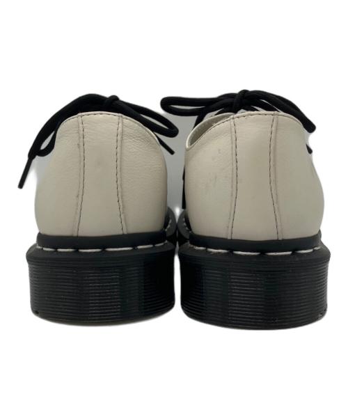 Dr.Martens（ドクターマーチン）Dr.Martens (ドクターマーチン) BONE VIRGINIA OXFORD　レザーシューズ アイボリー サイズ:23の古着・服飾アイテム
