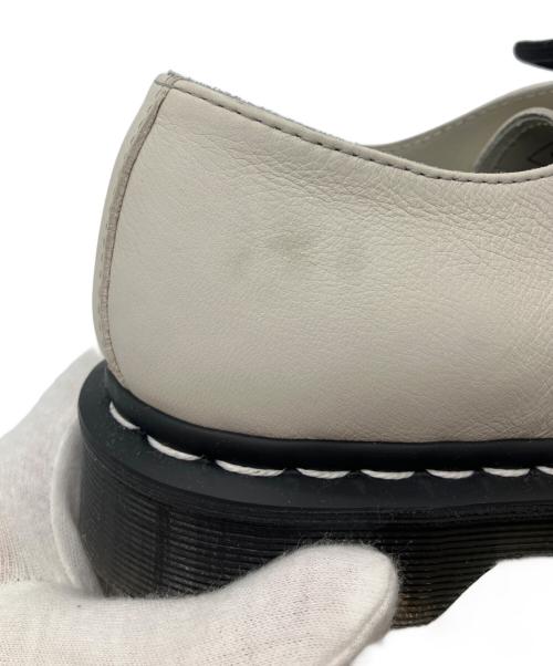 Dr.Martens（ドクターマーチン）Dr.Martens (ドクターマーチン) BONE VIRGINIA OXFORD　レザーシューズ アイボリー サイズ:23の古着・服飾アイテム
