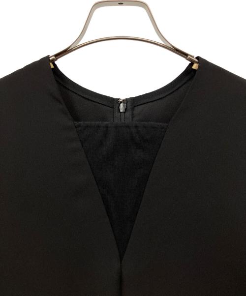 icB（アイシービー）icB (アイシービー) レイヤードデザインワンピース ブラック サイズ:2の古着・服飾アイテム
