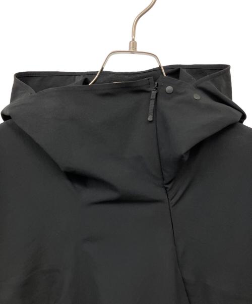 GOLDWIN（ゴールドウイン）GOLDWIN (ゴールドウイン) フーデッドシュプールライトプルオーバー ブラック サイズ:Lの古着・服飾アイテム