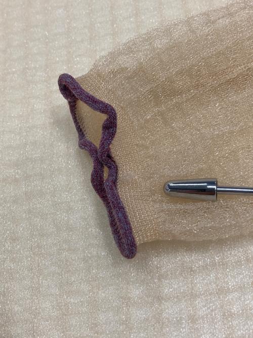 muller of yoshiokubo（ミュラーオブヨシオクボ）muller of yoshiokubo (ミュラーオブヨシオクボ) LATTICE SHEER KNIT ベージュ サイズ:36の古着・服飾アイテム