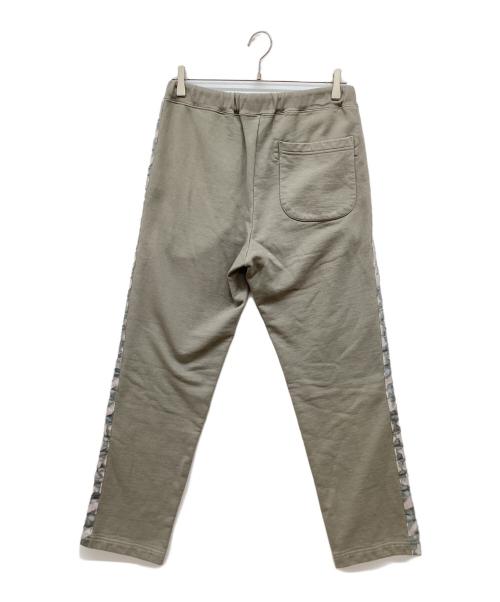 KUON（クオン）KUON (クオン) サイドラインスウェットパンツ カーキ サイズ:Mの古着・服飾アイテム