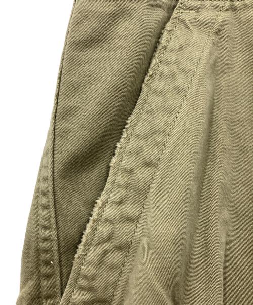 Attick by Johnbull（アティックバイジョンブル）Attick by Johnbull (アティックバイジョンブル) ミリタリーパンツ オリーブ サイズ:Sの古着・服飾アイテム