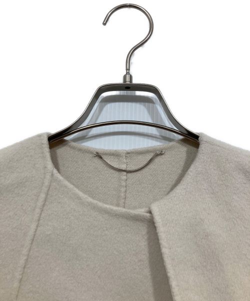 ESSEN .LAUTREAMONT（エッセン.ロートレアモン）ESSEN .LAUTREAMONT (エッセン.ロートレアモン) ノーカラーコート ベージュ サイズ:SIZE 36の古着・服飾アイテム