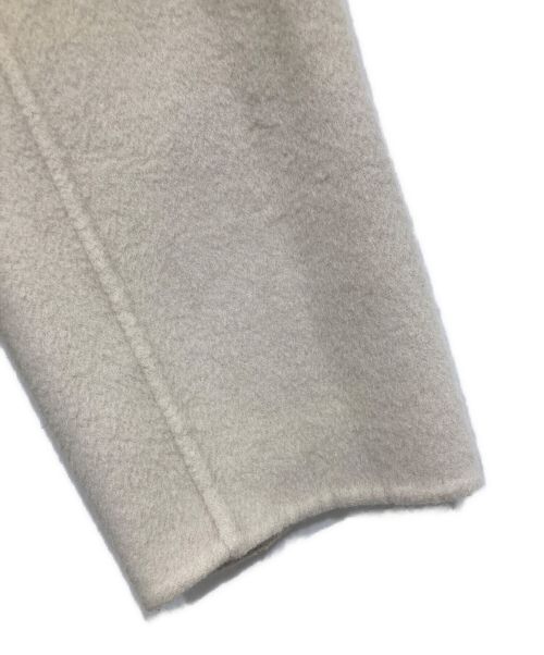 ESSEN .LAUTREAMONT（エッセン.ロートレアモン）ESSEN .LAUTREAMONT (エッセン.ロートレアモン) ノーカラーコート ベージュ サイズ:SIZE 36の古着・服飾アイテム