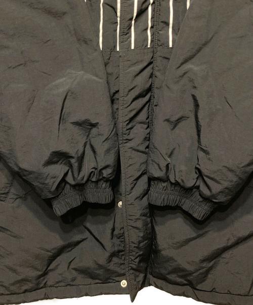 SUPREME（シュプリーム）SUPREME (シュプリーム) Pinstripe Panel Sports Parka ブラック サイズ:Ｓの古着・服飾アイテム