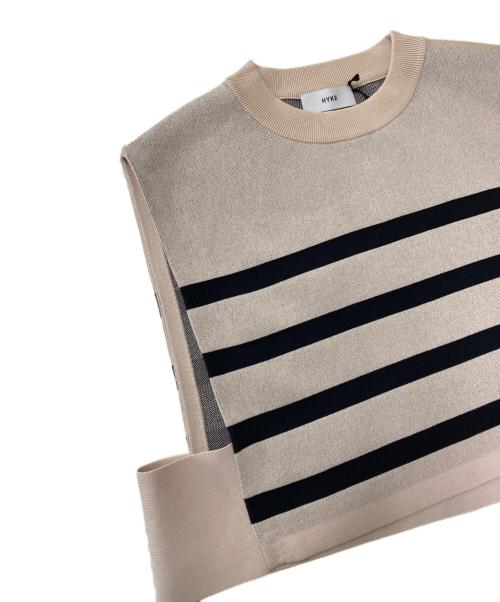 HYKE（ハイク）HYKE (ハイク) TRIPED SWEATER CROPPED TOP ベージュ サイズ:Freeの古着・服飾アイテム