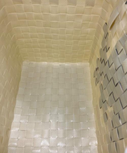 MARNI（マルニ）MARNI (マルニ) ANIMAL BASKET BAG アイボリーの古着・服飾アイテム