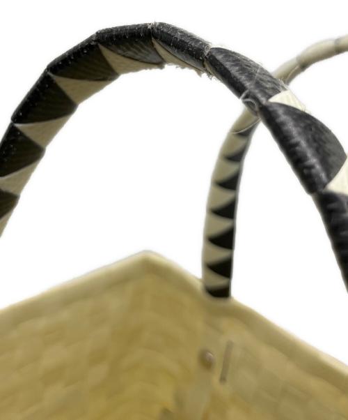 MARNI（マルニ）MARNI (マルニ) ANIMAL BASKET BAG アイボリーの古着・服飾アイテム