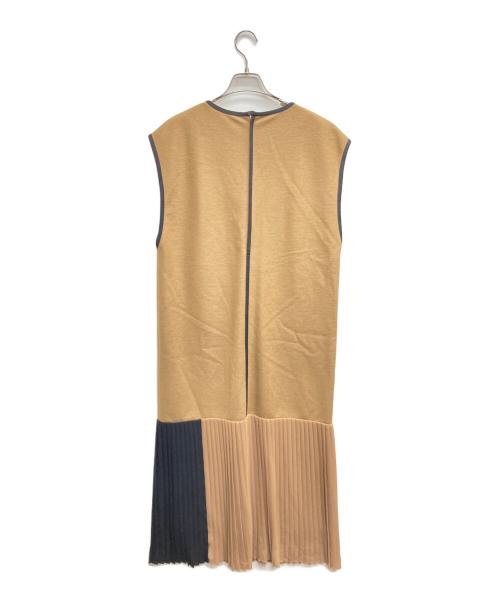 ADORE（アドーア）ADORE (アドーア) ナシジジャージーワンピース キャメル サイズ:38の古着・服飾アイテム